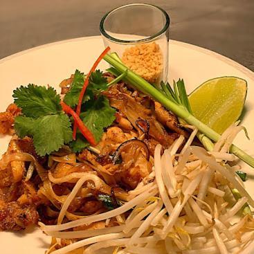 Casa de hóspedes Siam Over 300 Years Old With Thai Restaurant *