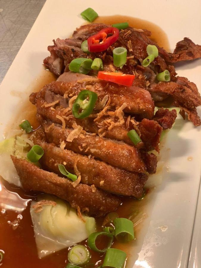 Siam Over 300 Years Old With Thai Restaurant Gasthof